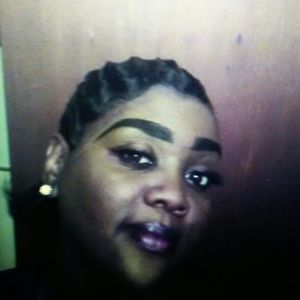 Meet your Posher, Earnestine